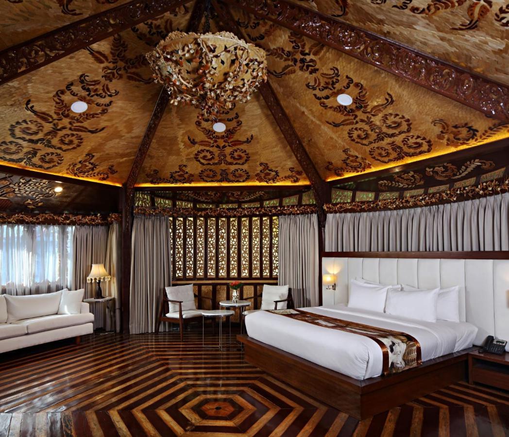 Rancho Bernardo Luxury Villas And Resort Bagac Екстериор снимка