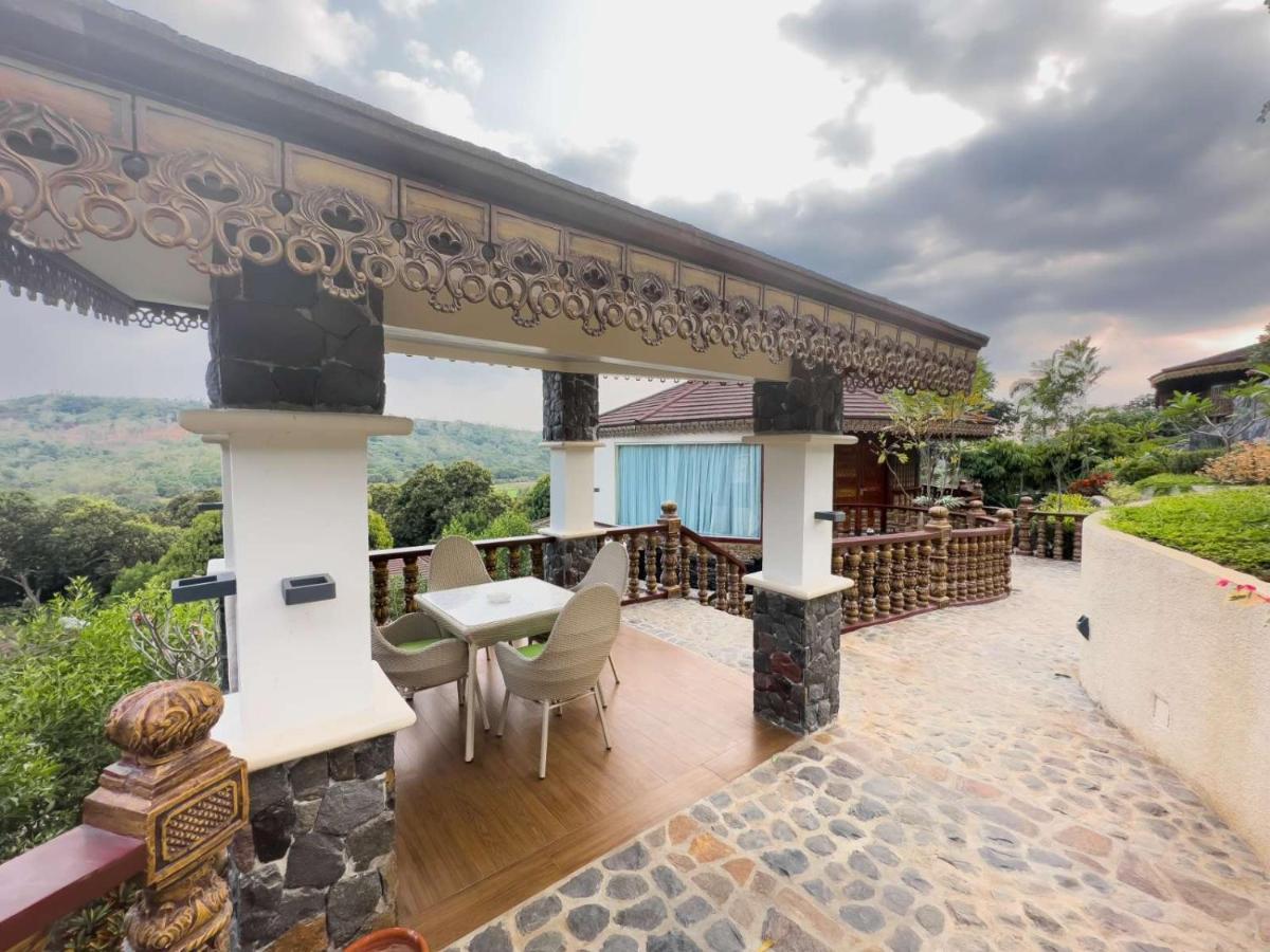 Rancho Bernardo Luxury Villas And Resort Bagac Екстериор снимка