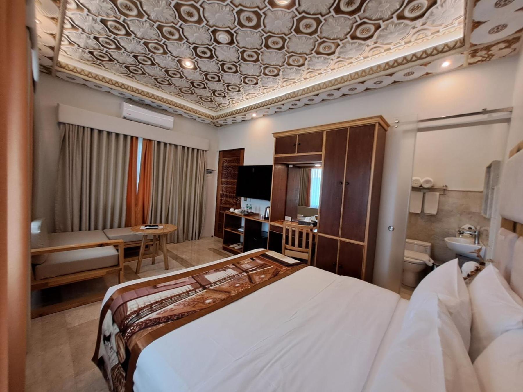 Rancho Bernardo Luxury Villas And Resort Bagac Екстериор снимка